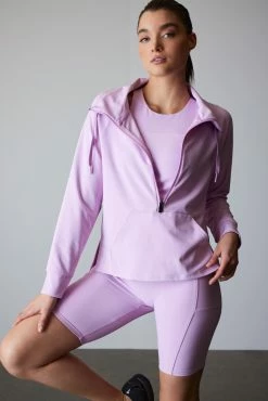 Solstice Zip Pop Over Top 25 Solstice Zip Pop Over Top -Natori Sales Shop 220209 Natori S22 Marketing 005 0087 85768.1651580602