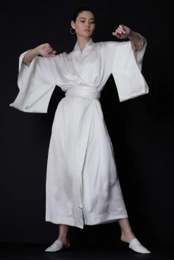 Key Essentials Silk Kimono Robe 9 Key Essentials Silk Kimono Robe -Natori Sales Shop 220209 Natori S22 Marketing 032 0053 40835.1650395581