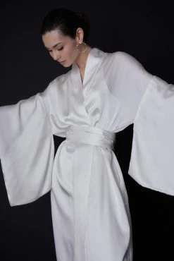 Key Essentials Silk Kimono Robe 7 Key Essentials Silk Kimono Robe -Natori Sales Shop 220209 Natori S22 Marketing 032 0107 07378.1650395577