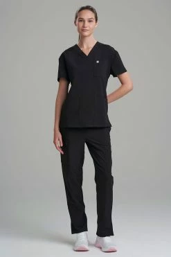 Women's 3-Pocket V-Neck Scrub Top -Natori Sales Shop 3 Pocket V Neck Top Black by Natori 2 09792.1644936722
