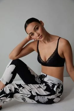 Avail Full Fit Bralette -Natori Sales Shop 735258 Black 6 23532.1621028634