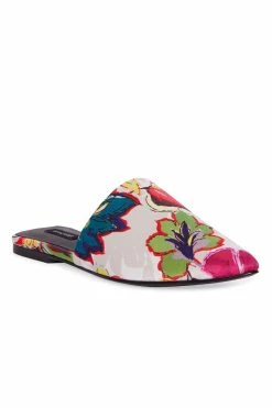 Adore Sayuri Floral Slide -Natori Sales Shop Adore Sayuri Floral Slide Natural by Natori 16 41082.1662069360