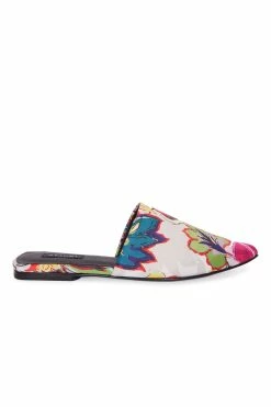 Adore Sayuri Floral Slide -Natori Sales Shop Adore Sayuri Floral Slide Natural by Natori 17 29135.1662069372