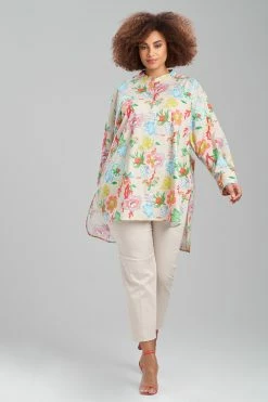 Amanpulo Cotton Poplin Oversized Mandarin Top 6 Amanpulo Cotton Poplin Oversized Mandarin Top -Natori Sales Shop Amanpulo Cotton Poplin Oversized Mandarin Top White Sand by Natori 3 95833.1674770494