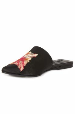 Arri Satin Embroidered Slide -Natori Sales Shop Arri Satin Embroidery Slide Black by Natori 3 43774.1686602075