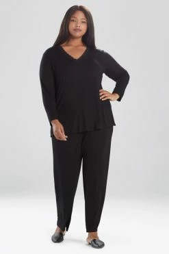 Feathers Essentials PJ -Natori Sales Shop B76129 BLK 7 65903.1600723485