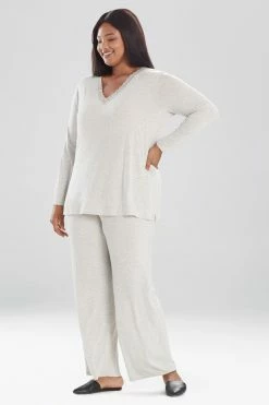 Feathers Essentials PJ -Natori Sales Shop B76129 LHG 7 44096.1604082605