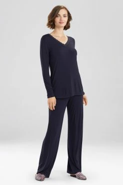 Feathers Essentials PJ -Natori Sales Shop B76129 NIT cc 1 48327.1599856427