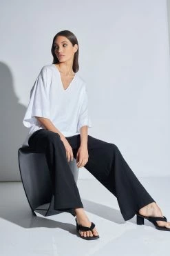 Bliss Essentials V-Neck Top 10 Bliss Essentials V-Neck Top -Natori Sales Shop Bliss Essentials V Neck White by Natori 56380.1678471193