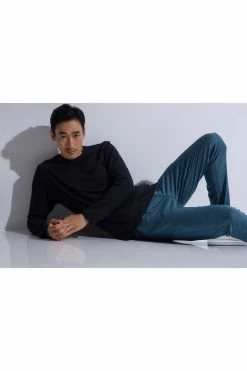 Buji Jersey Modal Crew Neck Tee 60 Buji Jersey Modal Crew Neck Tee -Natori Sales Shop Buji Jersey Modal Crew Neck Tee Caviar Enso Peached Knit Pants Heather Stargazer by Natori 94822.1659390208