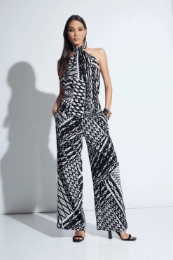 Chibana Getaway Halter Top 5 Chibana Getaway Halter Top -Natori Sales Shop Chibana Getaway Halter Top Black White Combo by Natori 04579.1675879038