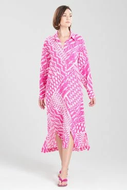 Chibana Getaway Long Sleepshirt