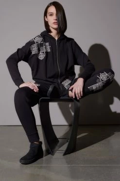 Cocoon Embroidered Infinity Jacket -Natori Sales Shop Cocoon Embroidered Infinity Jacket Black by Natori 65392.1663608275