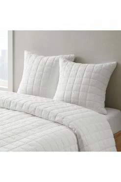 Cocoon White Quilt Sham
