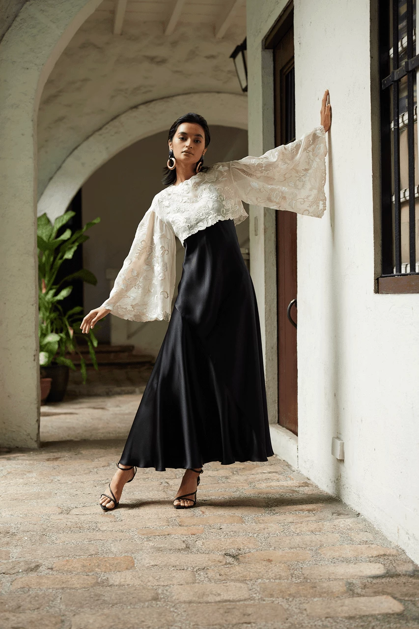 Couture Piña Embroidered Top 4 Couture Piña Embroidered Top - Image 4