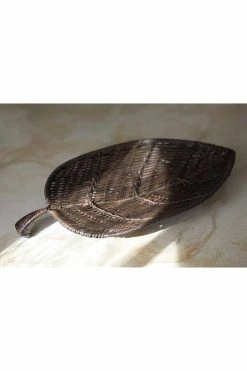 Maranao Leaf Tray 5 Maranao Leaf Tray -Natori Sales Shop D71073 Brown 3 76323.1593442941