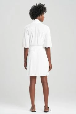 Enchant Wrap With Lace -Natori Sales Shop Enchant Wrap With Lace Ivory Shell Pink by Natori 2 14544.1645632055