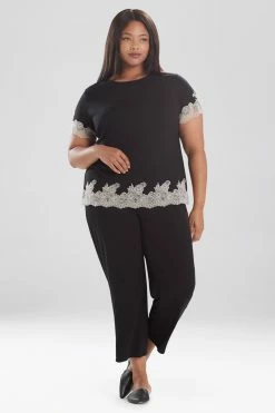 Luxe Shangri-La TENCEL™ Short Sleeve PJ Basics 52 Luxe Shangri-La TENCEL™ Short Sleeve PJ Basics -Natori Sales Shop F76056 BKC 4 10991.1599852790