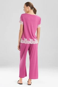 Luxe Shangri-La TENCEL™ Short Sleeve PJ Basics 45 Luxe Shangri-La TENCEL™ Short Sleeve PJ Basics -Natori Sales Shop F76056 HFP 2 03609.1583792360