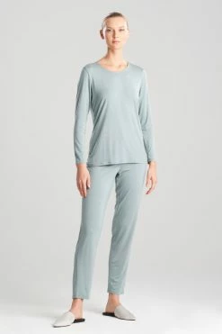 Feathers Element Top 14 Feathers Element Top -Natori Sales Shop Feathers Element Top Eucalyptus Green by Natori 52917.1660926976
