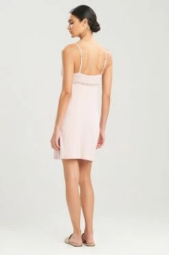 Feathers Essentials Lace Chemise 34 Feathers Essentials Lace Chemise -Natori Sales Shop Feathers Essentials Lace Chemise Rosette by Natori 2 98090.1643816812