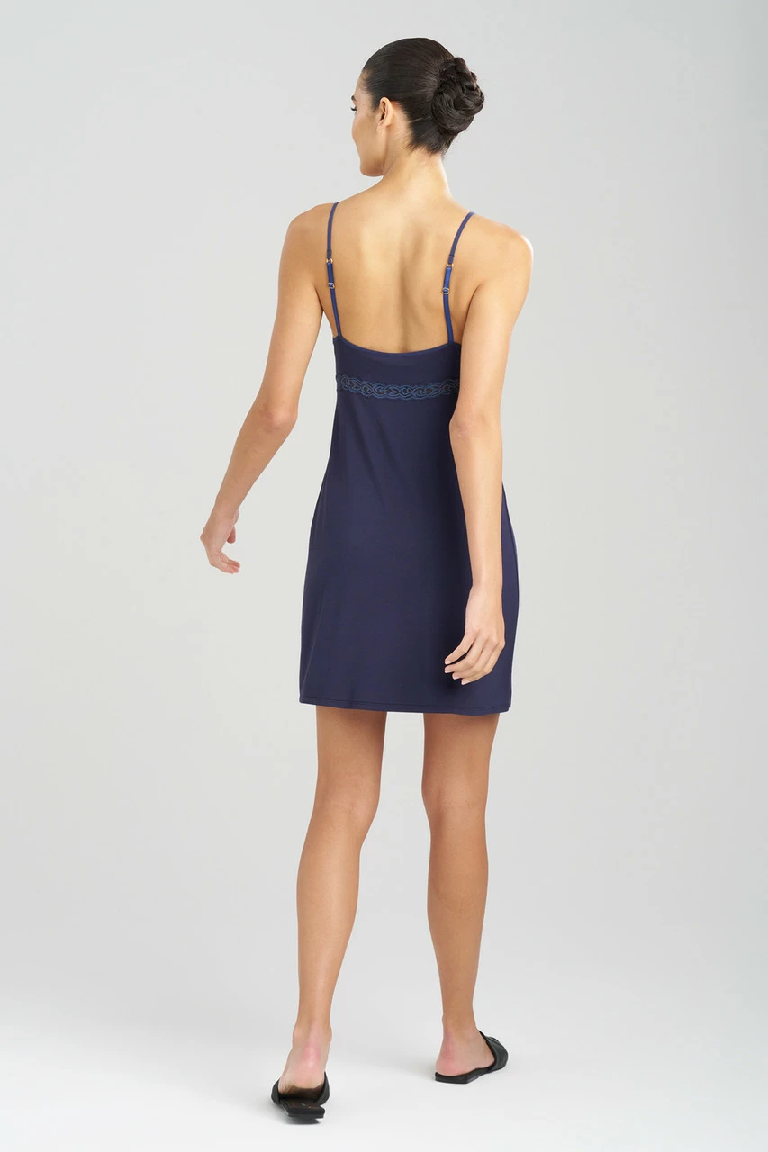 Feathers Essentials Lenzing™ Ecovero™ Viscose Lace Applique Chemise 2 Feathers Essentials Lenzing™ Ecovero™ Viscose Lace Applique Chemise - Image 2