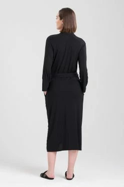 Feathers Essentials Lenzing™ Ecovero™ Viscose Robe -Natori Sales Shop Feathers Essentials Lenzing Ecovero Viscose Robe Black by Natori 2 00394.1691586753