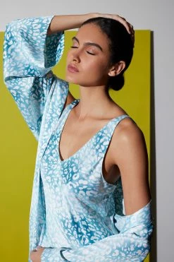 Misty Leopard Gown -Natori Sales Shop Feb 2022 Marketing 022 0104 41136.1649944172