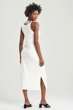 Fuji Gown -Natori Sales Shop Fuji Gown Warm White by Natori 2 72678.1645742076