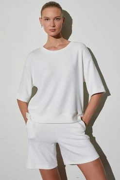 Fuji Short -Natori Sales Shop Fuji Short Warm White by Natori 48417.1654873729