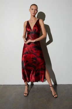 Haori Silk Gown -Natori Sales Shop Haroi Silk Gown Red by Josie Natori 2 96295.1632861426