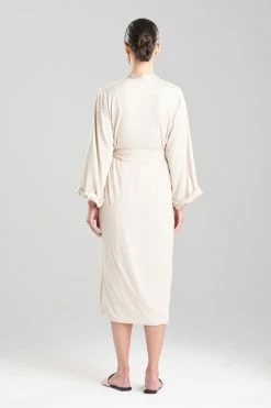 Himalaya Luxe Leopard Robe -Natori Sales Shop Himalaya Robe Sand Taupe by Natori 2 92511.1663365123