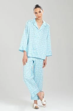 Infinity Cotton Sateen Notch PJ 6 Infinity Cotton Sateen Notch PJ -Natori Sales Shop Infinity Cotton Sateen Notch PJ French Blue by Natori 85036.1675264187