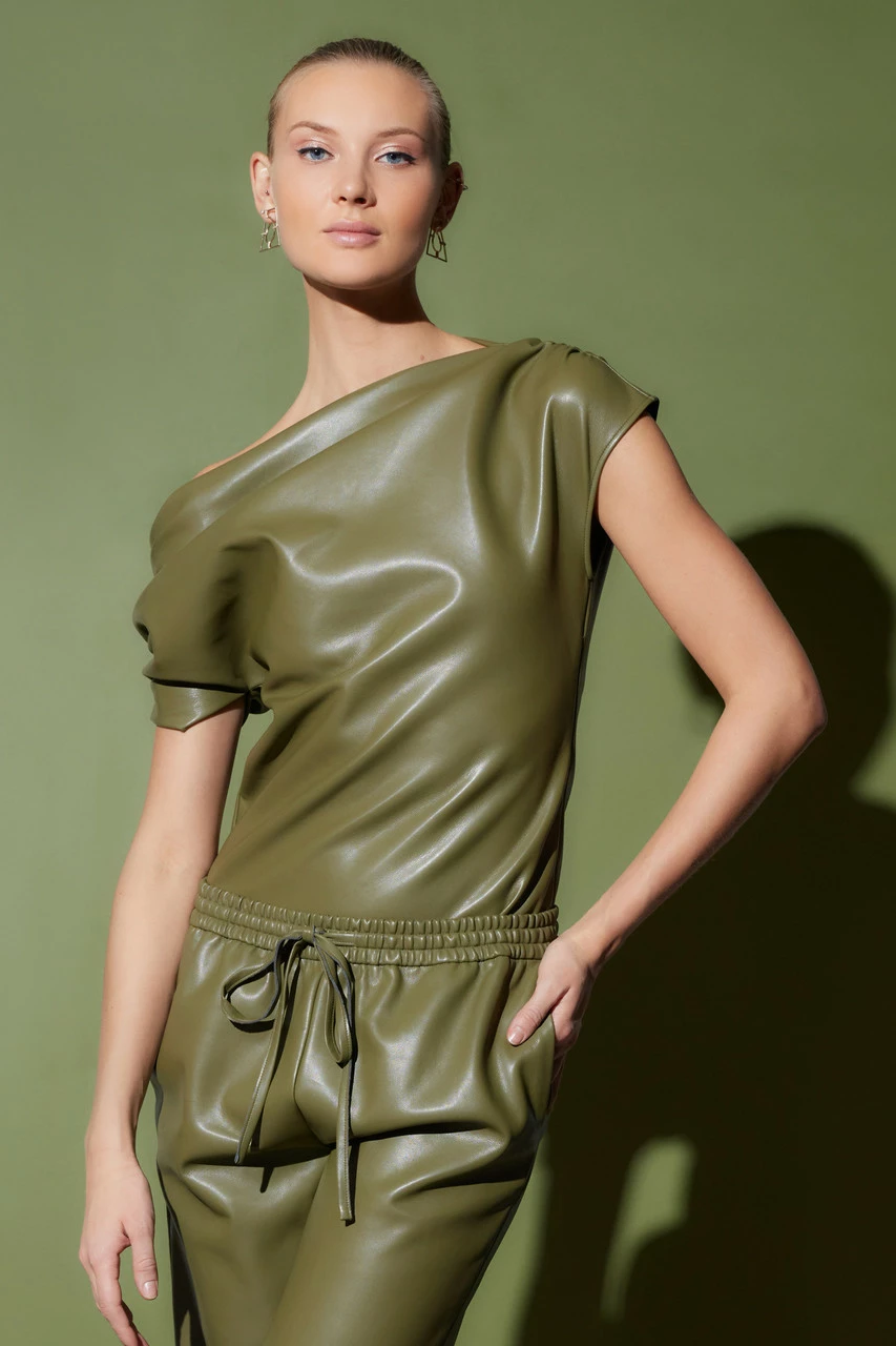 Infinity 14K Gold Geometric Hoop Earrings 5 Infinity 14K Gold Geometric Hoop Earrings - Image 5