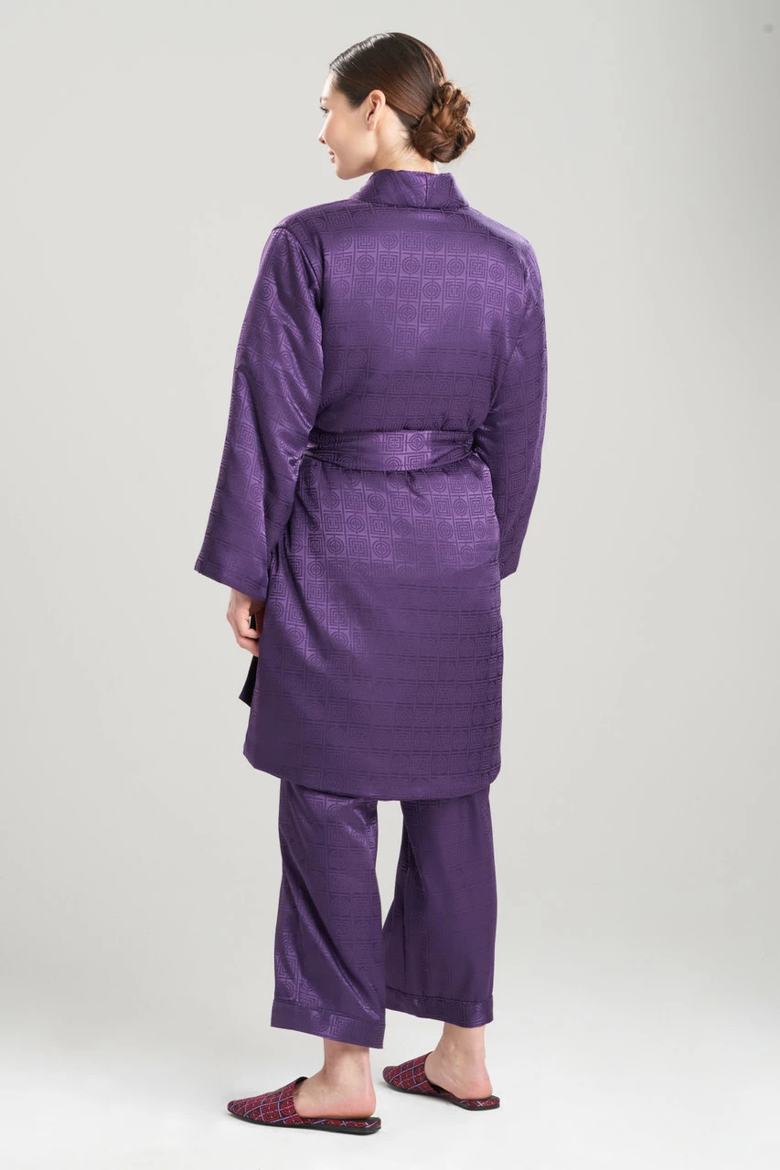 Infinity Jacquard Short Puffer Robe 4 Infinity Jacquard Short Puffer Robe - Image 4