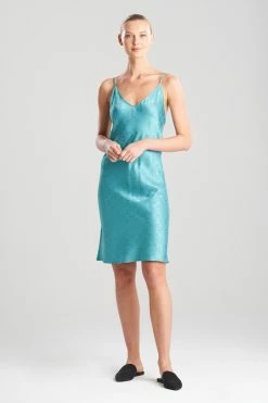 Infinity Jacquard Slip -Natori Sales Shop Infinity Jacquard Slip Jade by Natori 3 10057.1658853120