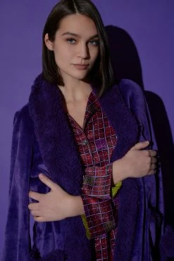 Infinity PJ 21 Infinity PJ -Natori Sales Shop Infinity PJ Black Multi Plush Sherpa Amethyst by Natori 2 71750.1663602403