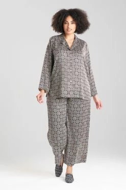 Infinity PJ 18 Infinity PJ -Natori Sales Shop Infinity PJ Sand Taupe by Natori 3 41060.1684252597