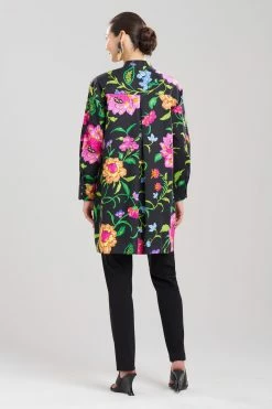 Junko Cotton Poplin Oversized Mandarin Top 14 Junko Cotton Poplin Oversized Mandarin Top -Natori Sales Shop Junko Cotton Poplin Oversized Mandarin Top Black Multi by Natori 2 37769.1677007895