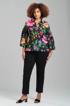 Junko Cotton Poplin Oversized Pleated Top 7 Junko Cotton Poplin Oversized Pleated Top -Natori Sales Shop Junko Cotton Poplin Oversized Pleated Top Black Multi by Natori 3 63448.1674580240