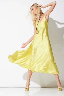 Key Essentials Sheath Flounce Silk Gown -Natori Sales Shop Key Essentials Sheath Flounce Silk Gown Lemongrass by JN 80442.1683148328