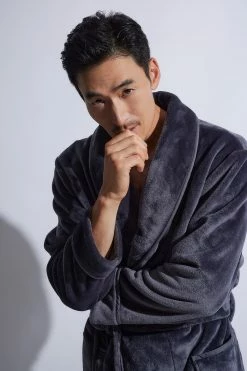 Kinhin Cozy Fleece Piped Collar Robe -Natori Sales Shop Kinhin Cozy Fleece Piped Collar Robe Magnet Gray by Natori 8 53585.1664399107