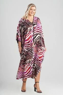 Kuma Caftan -Natori Sales Shop Kuma Caftan Magenta by Natori 3 32646.1646064106