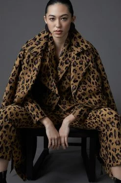 Textured Acacia Wood Earrings -Natori Sales Shop L11529 BLK 3 19644.1598898794