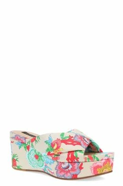 Lanna Hinami Platform Thong Sandals -Natori Sales Shop Lana Hinami Platform Thong Sandals Natural by Natori 2 84574.1677176221