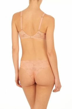 Levitate Unlined Underwire Bra -Natori Sales Shop Levitate Unlined Underwire Bra Levitate Tanga Cameo Rose by Natori 3 90807.1684358744