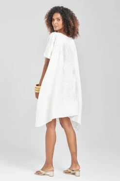 Linen Embroidered Short Caftan -Natori Sales Shop Linen Embroidered Short Caftan White by JN 2 36664.1675441774