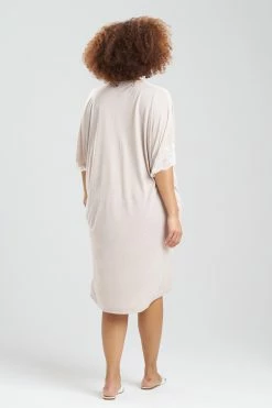 Luxe Shangri-La Caftan 29 Luxe Shangri-La Caftan -Natori Sales Shop Luxe Shangri La Caftan Heather Cashmere by Natori 4 01576.1674145169