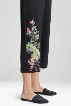 Sansui Embroidered Silk Pants -Natori Sales Shop M47020 BLK 3 21291.1610384180