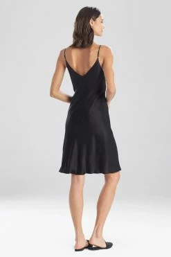 Peony Blossoms Embroidered Silk Chemise 9 Peony Blossoms Embroidered Silk Chemise -Natori Sales Shop M48030 BLK 2 66650.1610384317